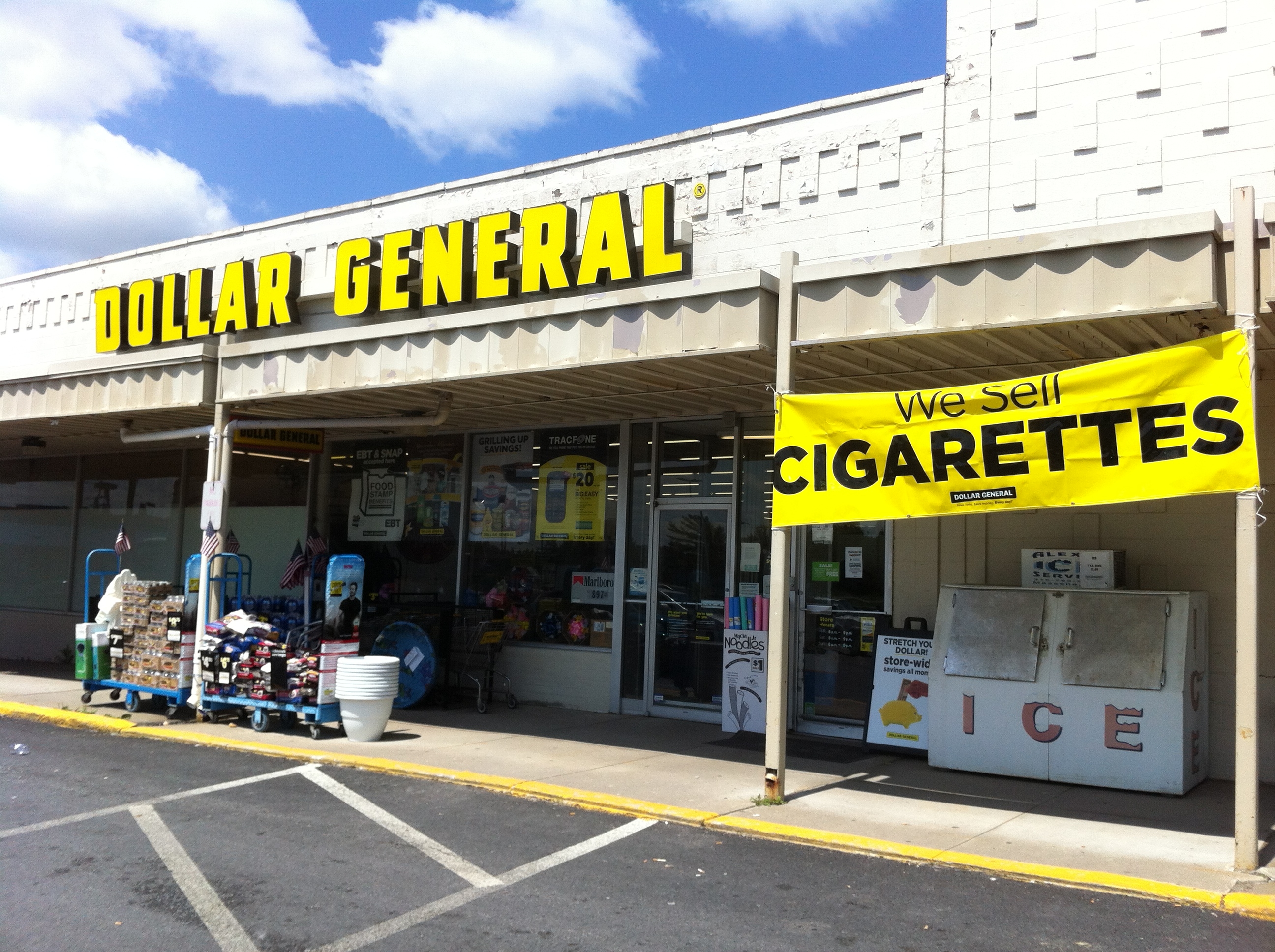 Dollar General with 