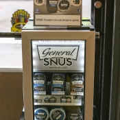 Snus cooler display