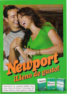 Newport menthol cigarette advertisement in Spanish reading "Newport lleno de gusto!" 